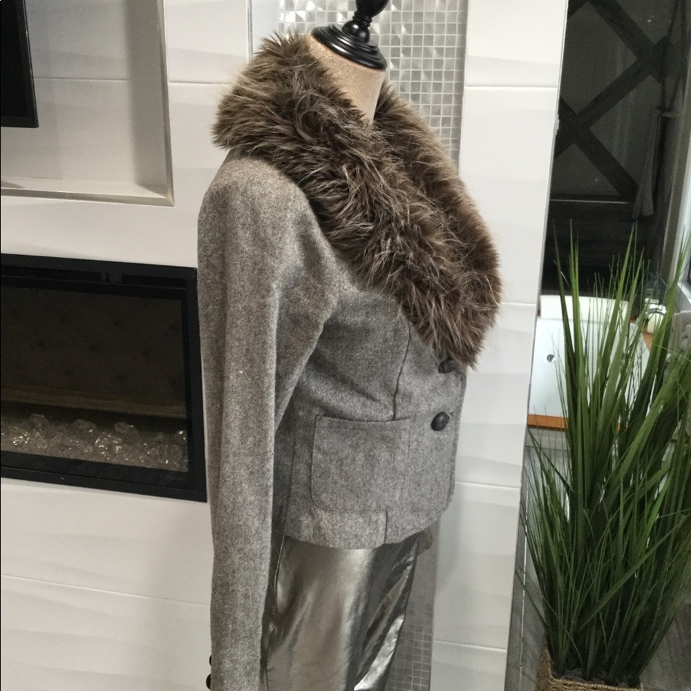 Fur collar blazer - Picture 3 of 9